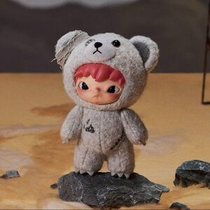 Hirono Road Journal Series-Plush Doll
Pendant Confirmed Grey Gravel